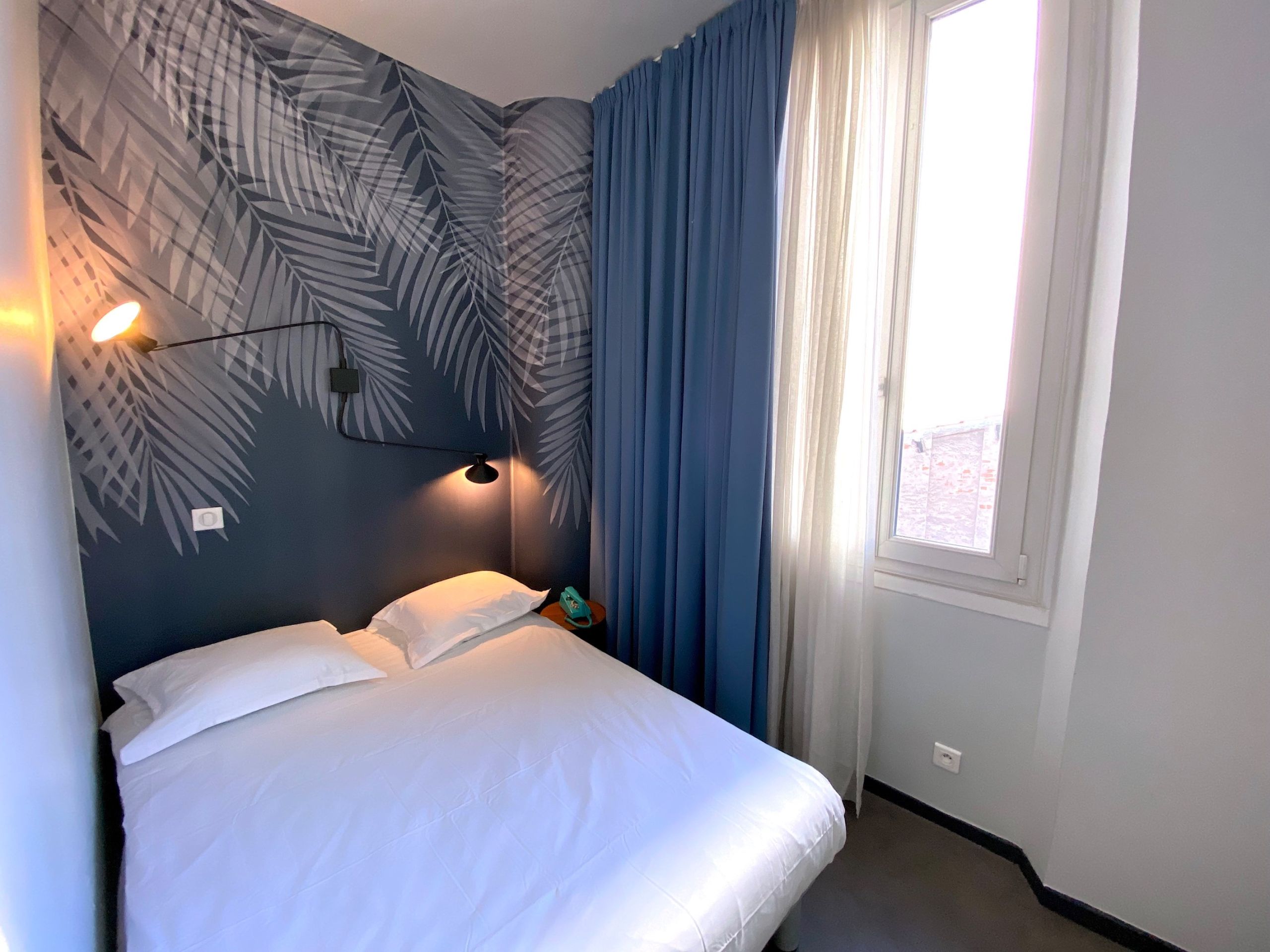 commerce en vente sur CANNES (06400)