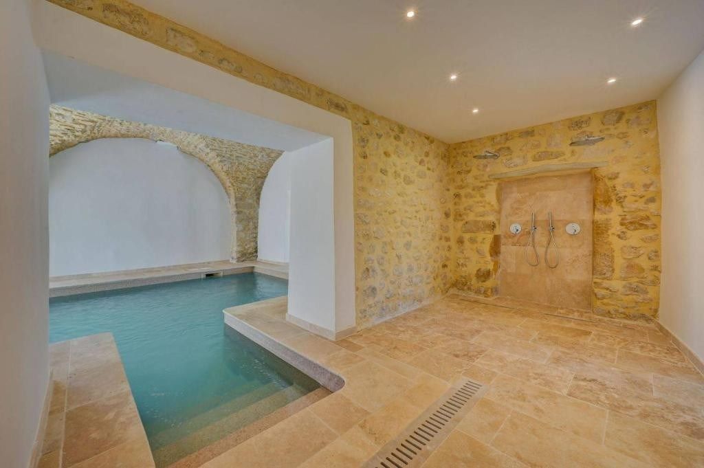 commercial local for sale on GARRIGUES STE EULALIE (30190)