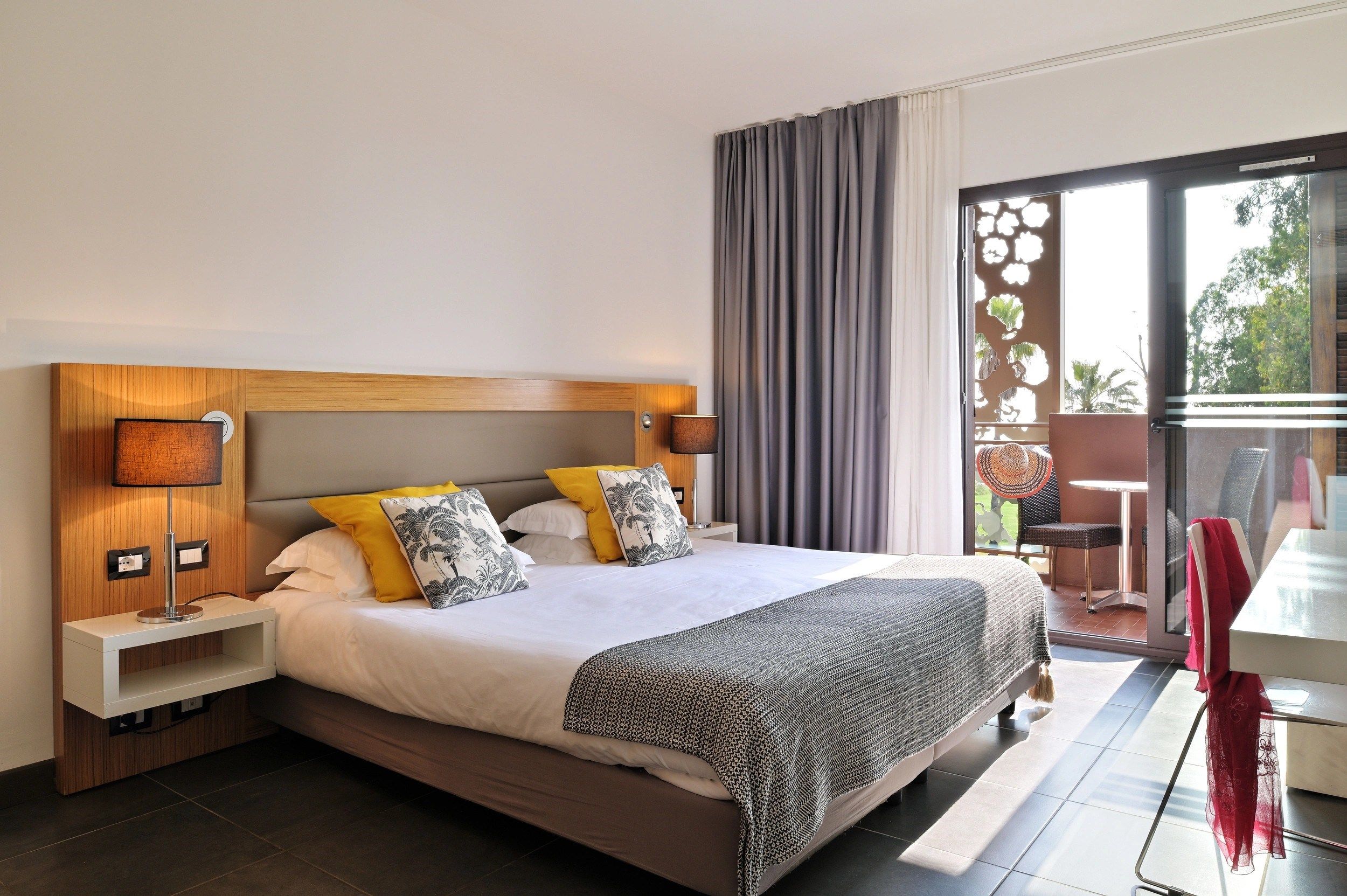 commercial local for sale on SAN NICOLAO (20230)