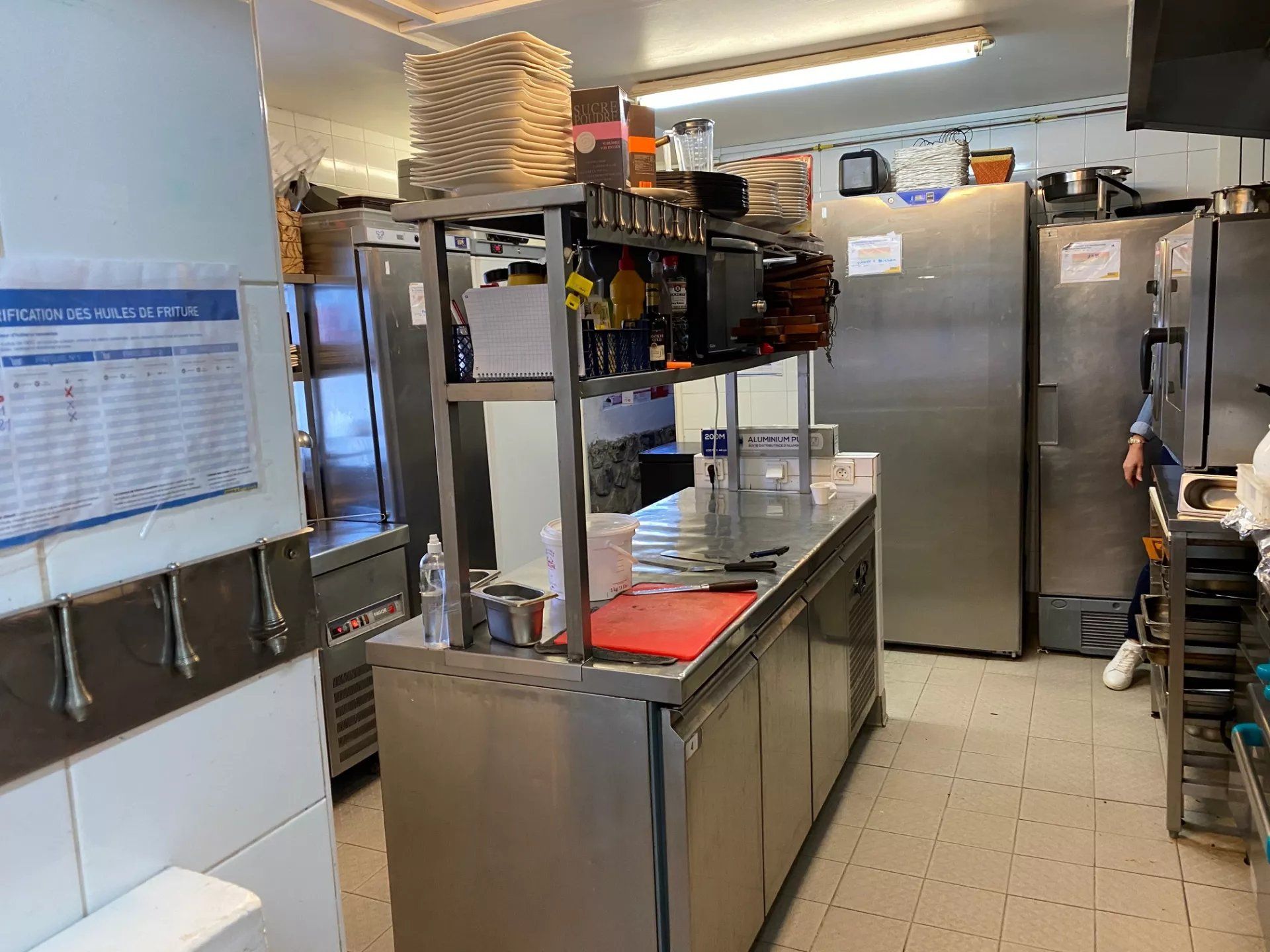 commerce 20 Pièces en vente sur AURON (06660)