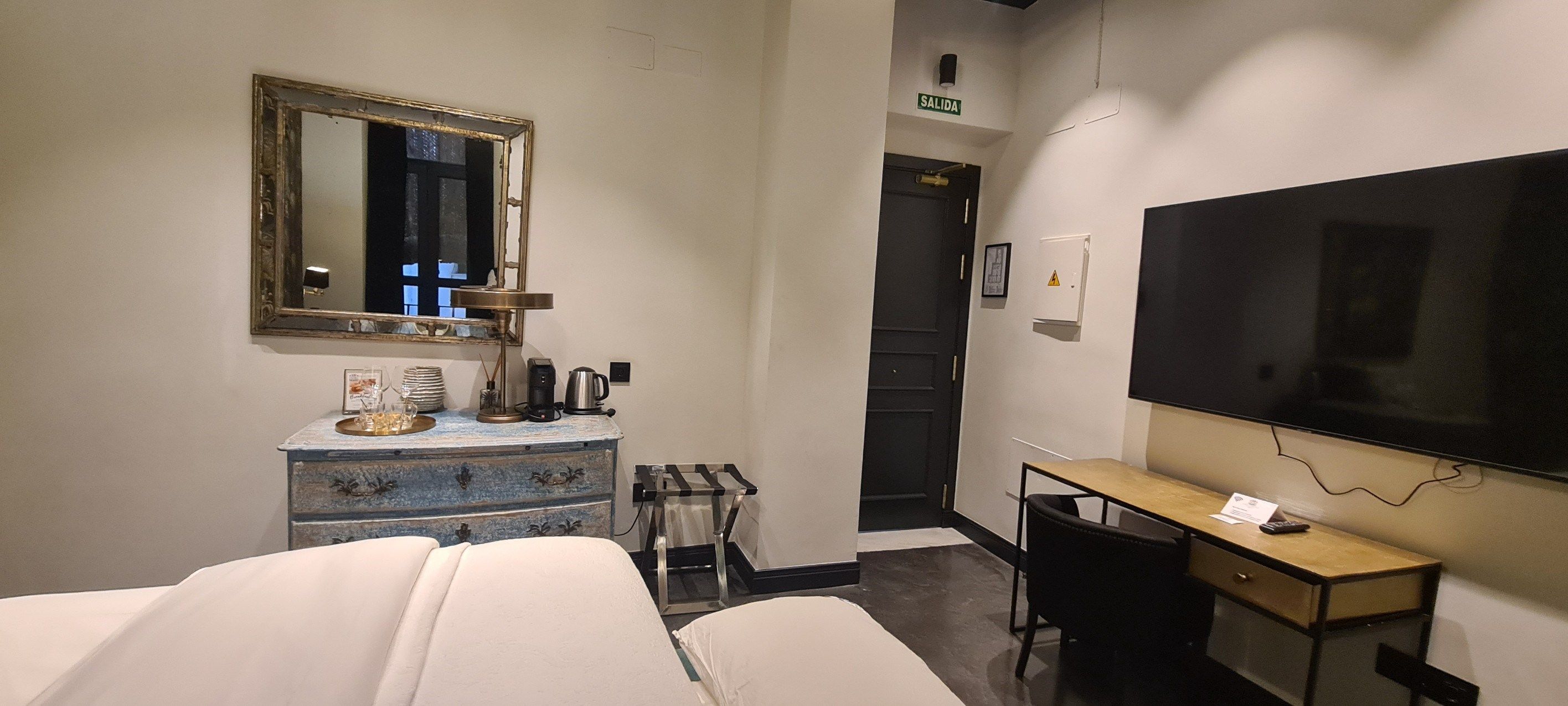 commercial local for sale on Cadiz (11001)