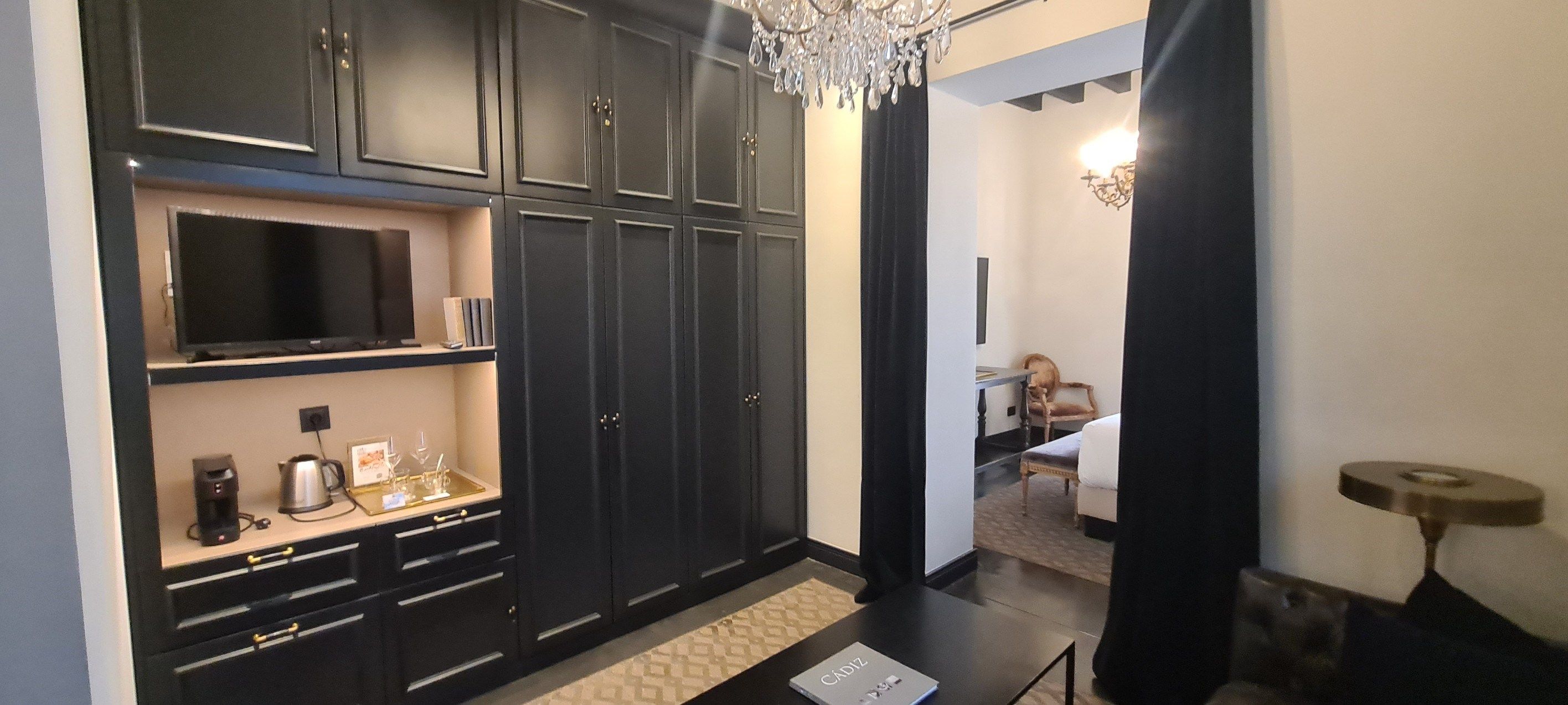 commercial local for sale on Cadiz (11001)