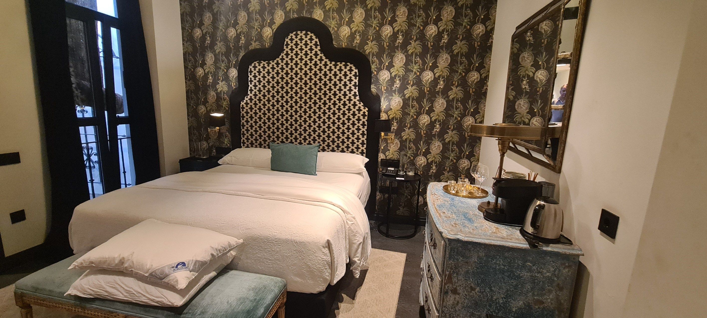 commercial local for sale on Cadiz (11001)