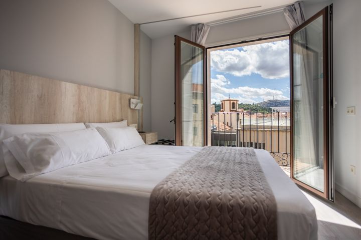 Prime Boutique Hotel Investment with Stable Income and Expansion Potential