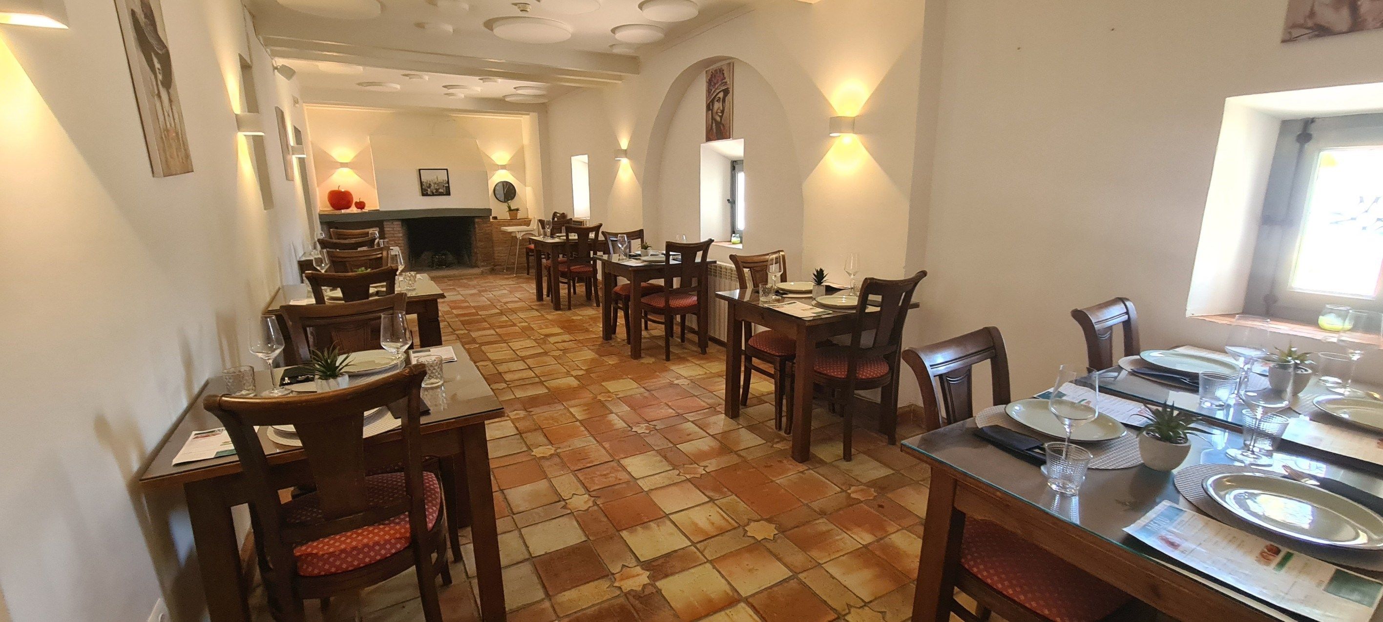 commerce en vente sur Ronda (29400)