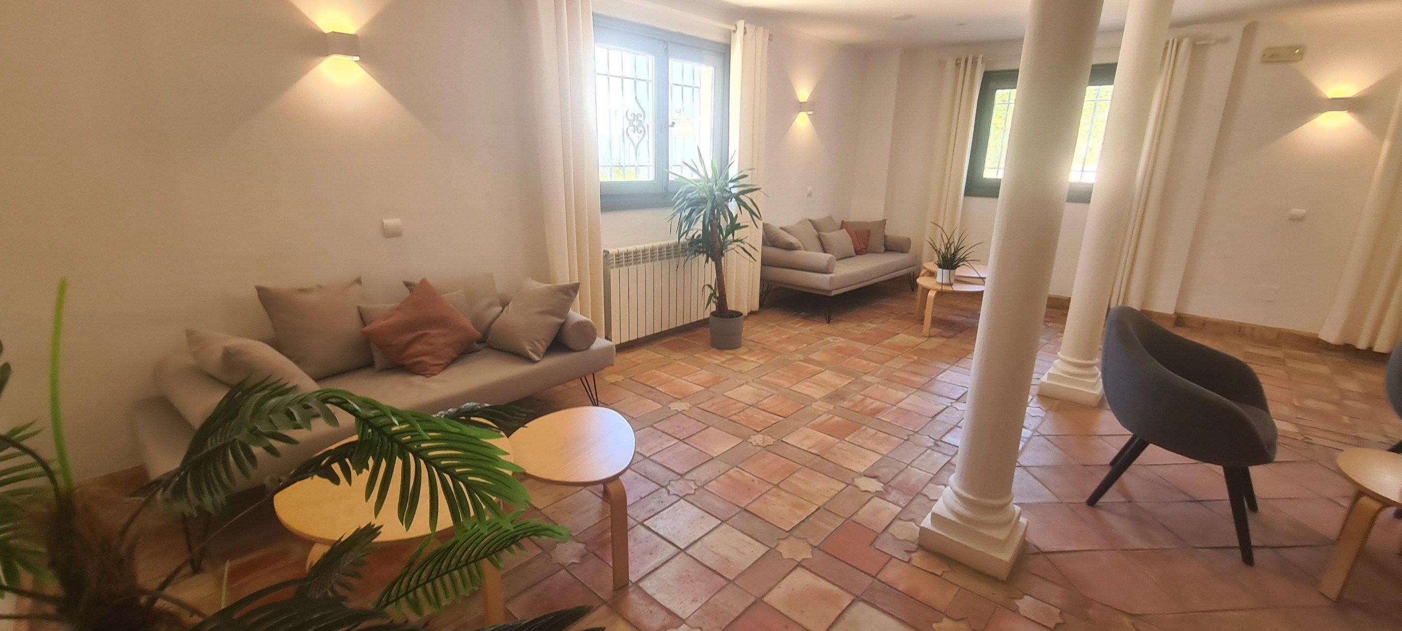 commerce en vente sur Ronda (29400)