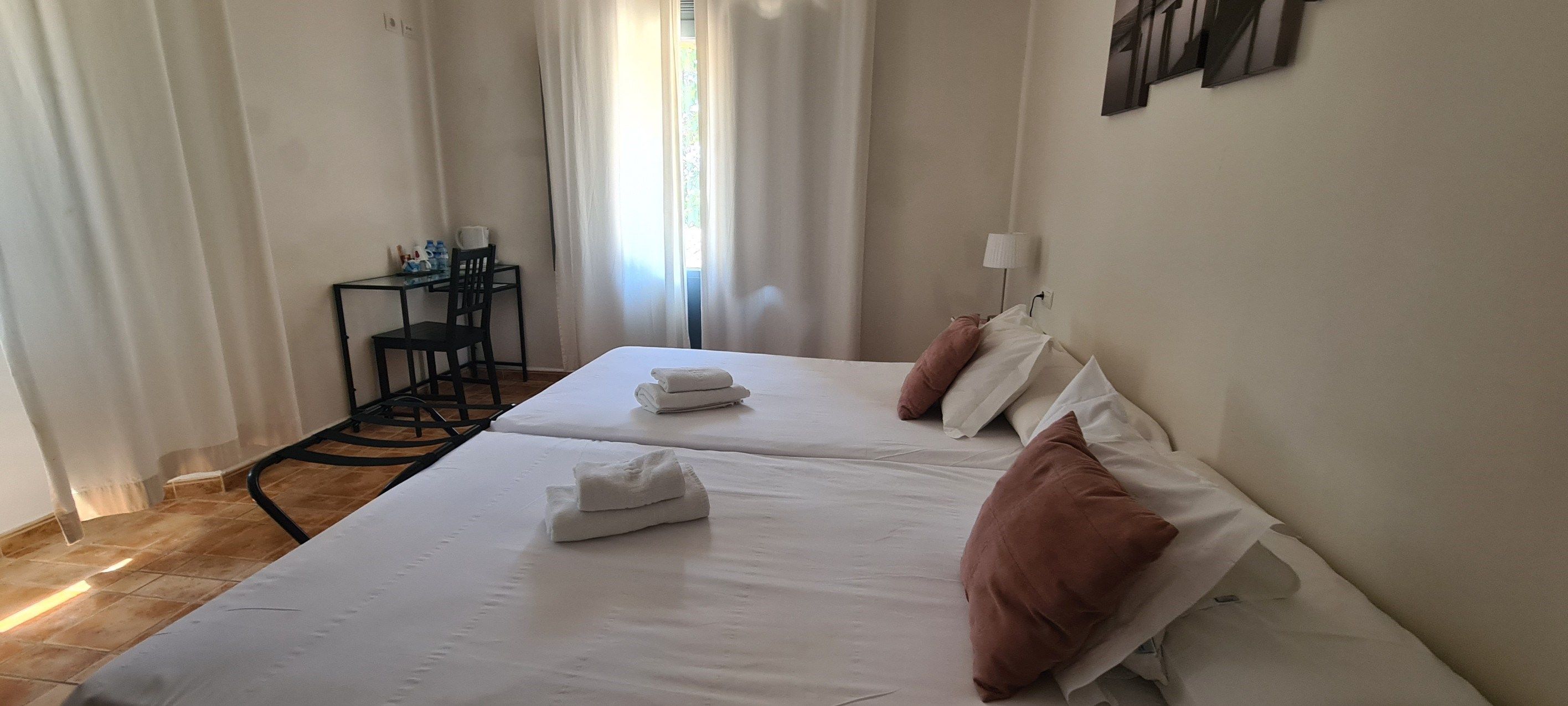 commerce en vente sur Ronda (29400)