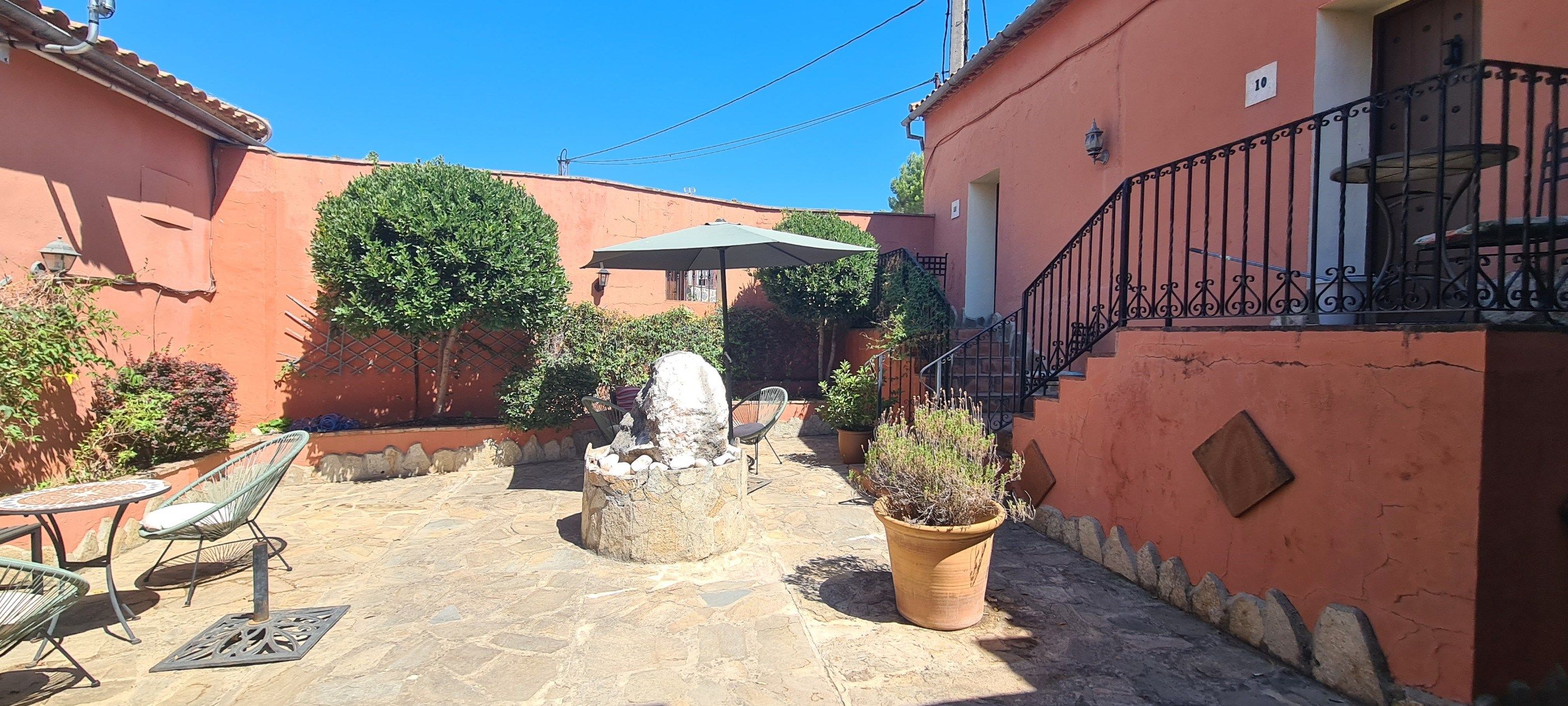 commerce en vente sur Ronda (29400)