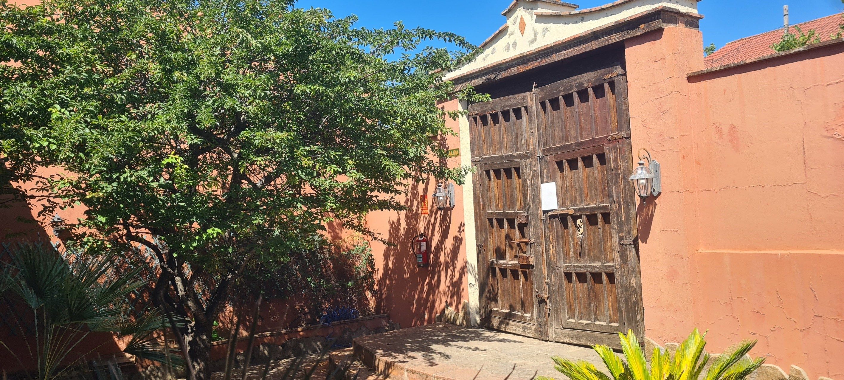 commerce en vente sur Ronda (29400)