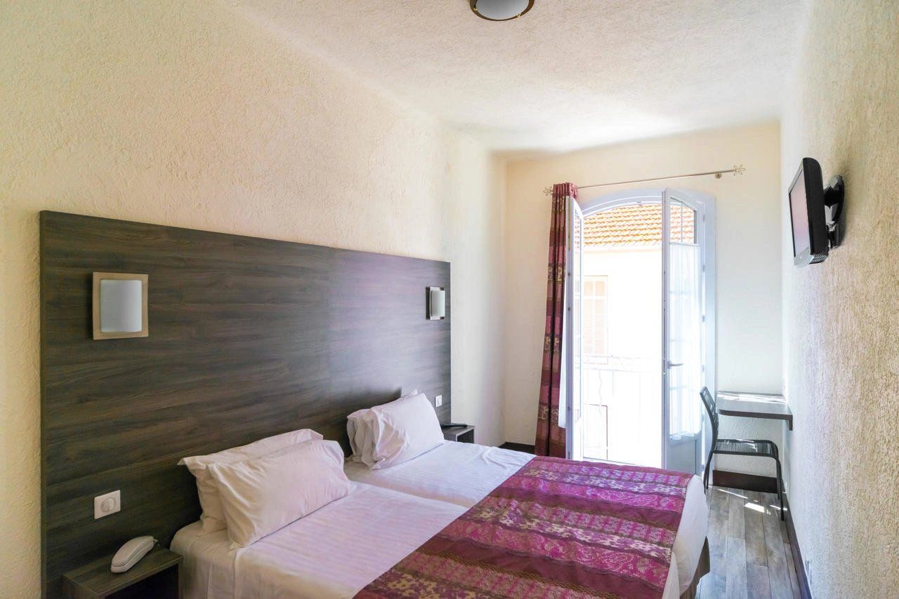 local comercial en venta en ST RAPHAEL (83700)