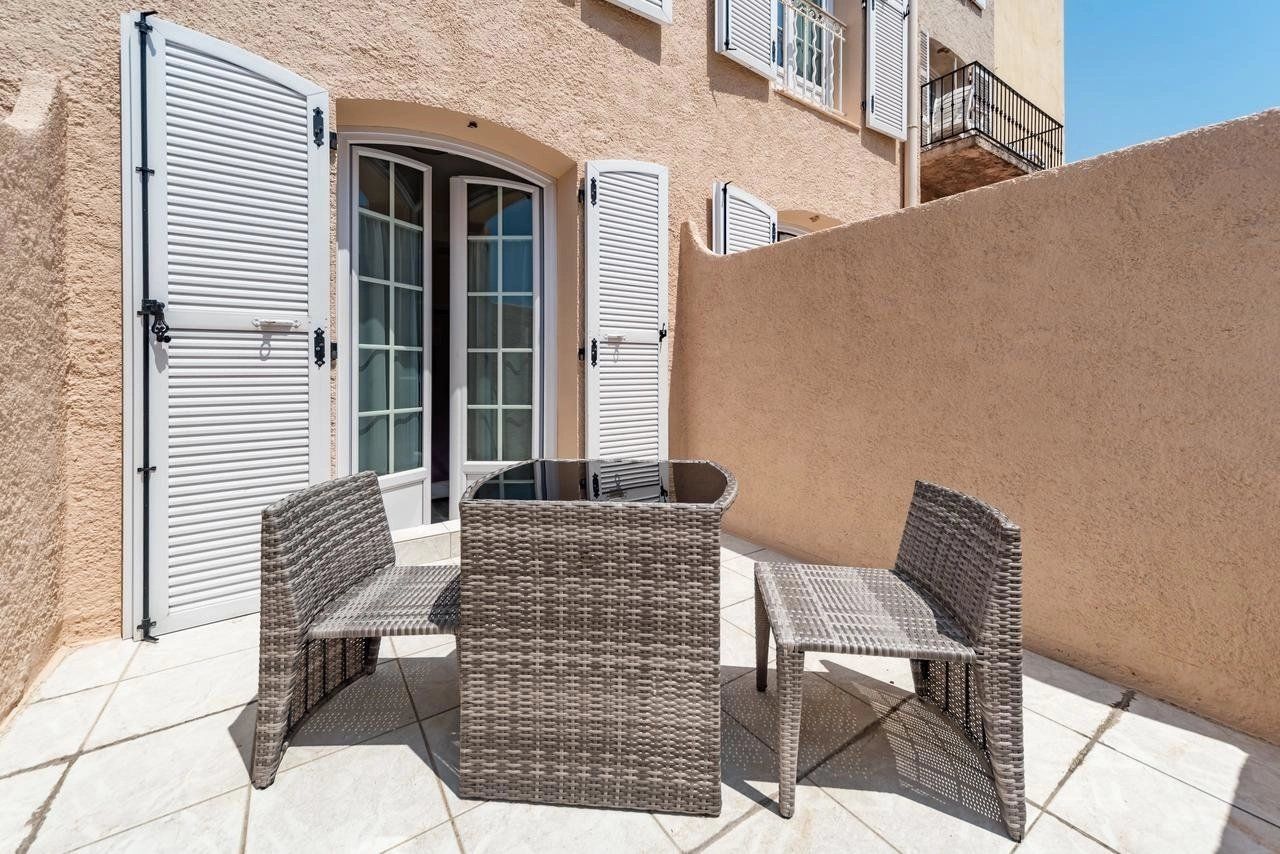 local comercial en venta en ST RAPHAEL (83700)