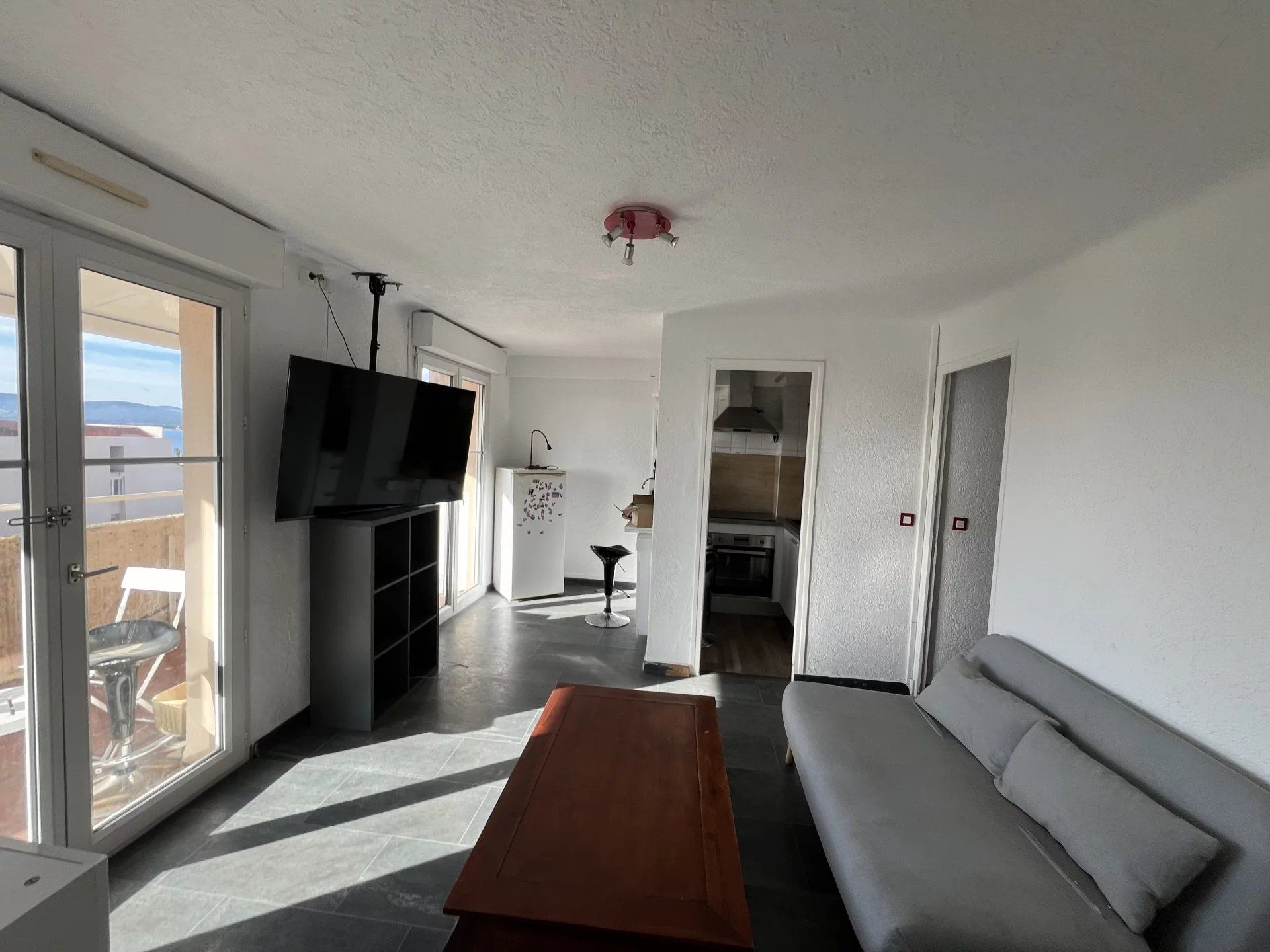 local comercial en venta en ST RAPHAEL (83700)