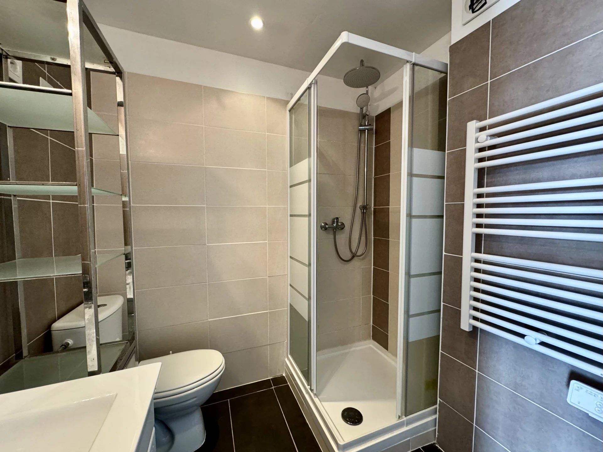 local comercial en venta en ST RAPHAEL (83700)