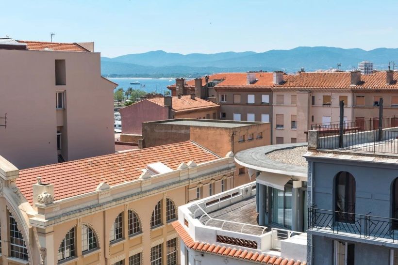 local comercial en venta en ST RAPHAEL (83700)