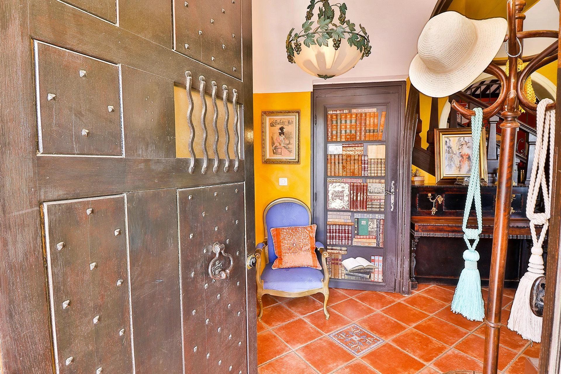 local comercial en venta en GRIMAUD (83310)
