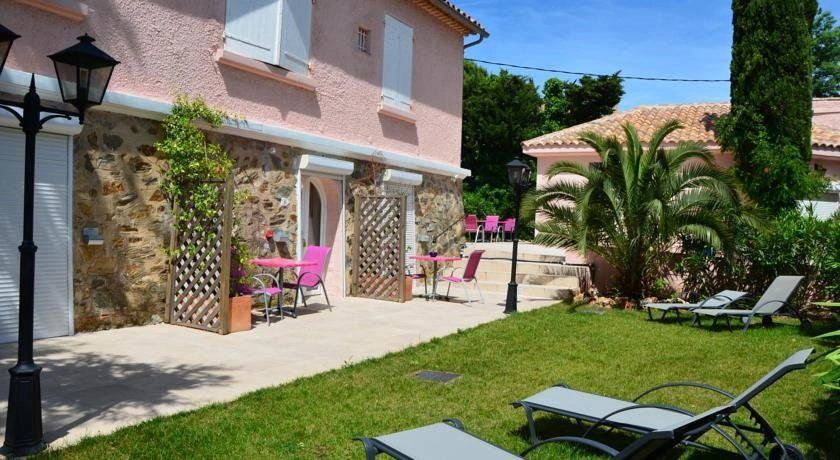 local comercial en venta en GRIMAUD (83310)