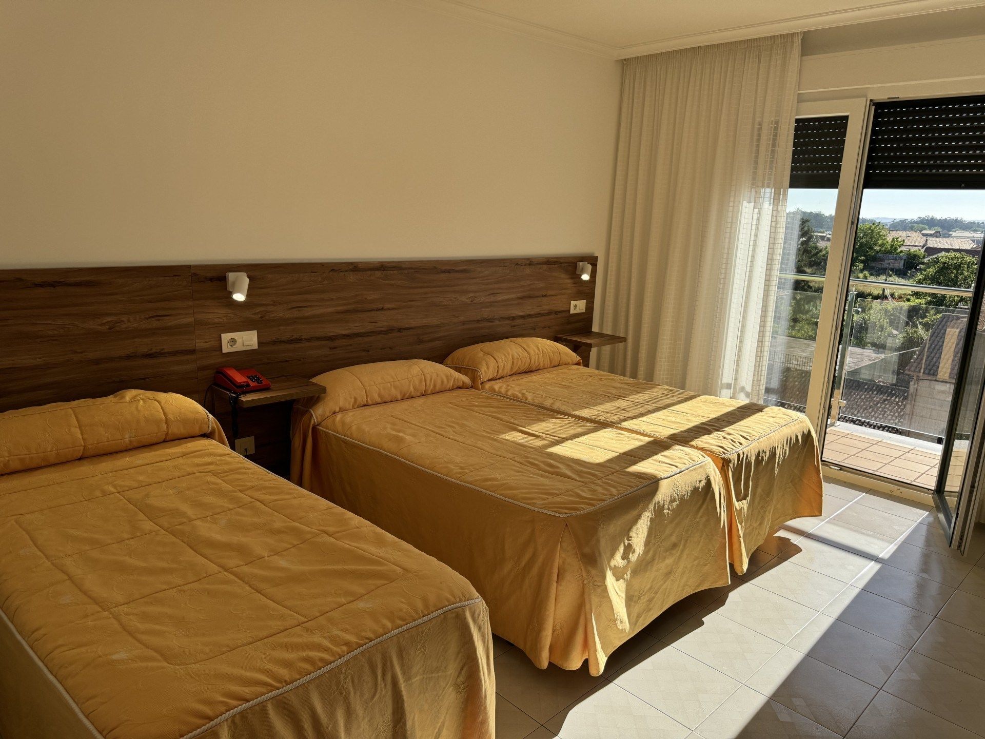 commercial local for sale on Pontevedra, Galicia (36600)
