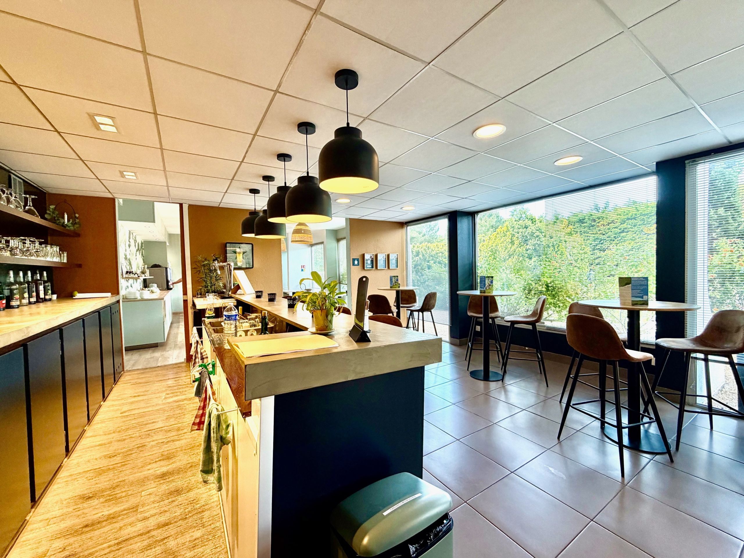 commerce en vente sur MARTIGUES (13500)