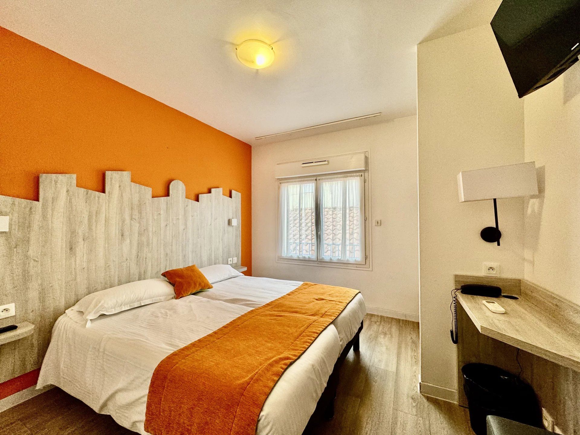 local comercial en venta en ST RAPHAEL (83700)