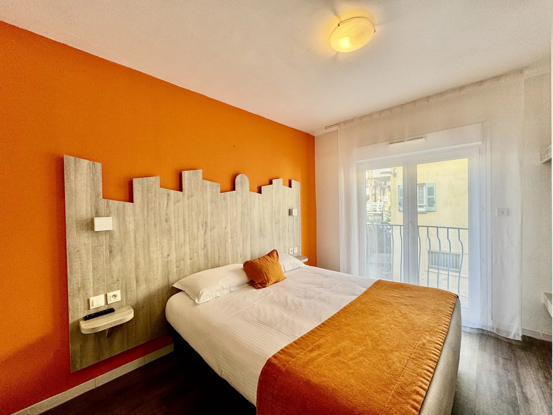 local comercial en venta en ST RAPHAEL (83700)