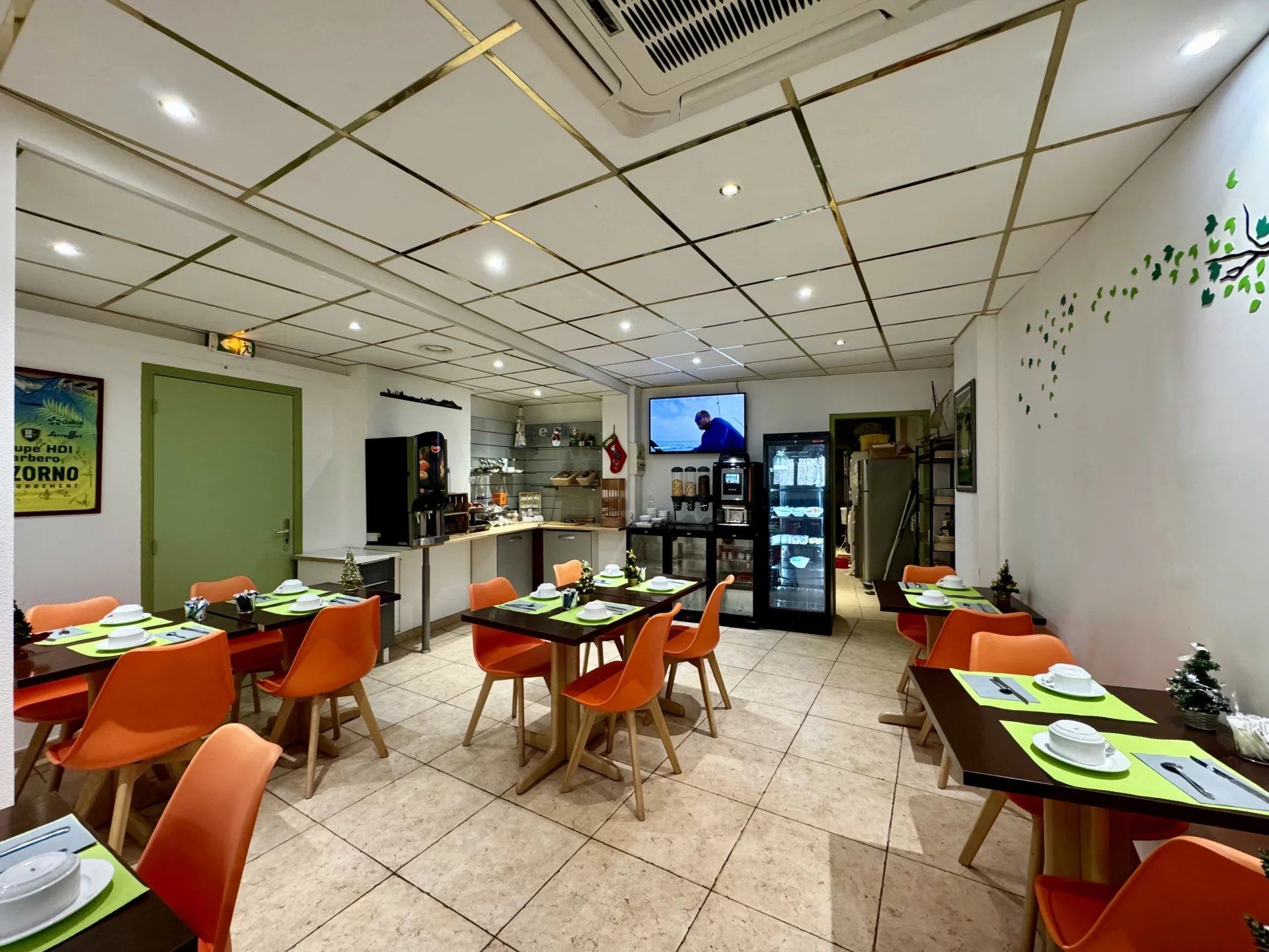 local comercial en venta en ST RAPHAEL (83700)