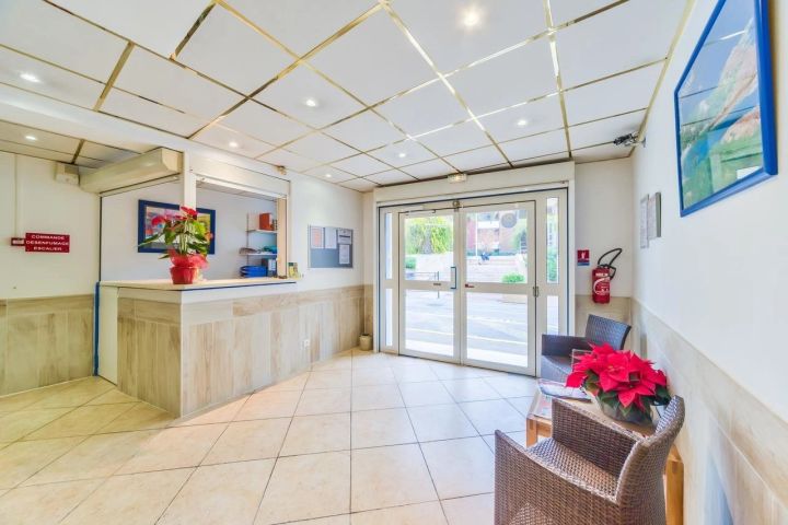 Hotel*** in the heart of a seaside resort