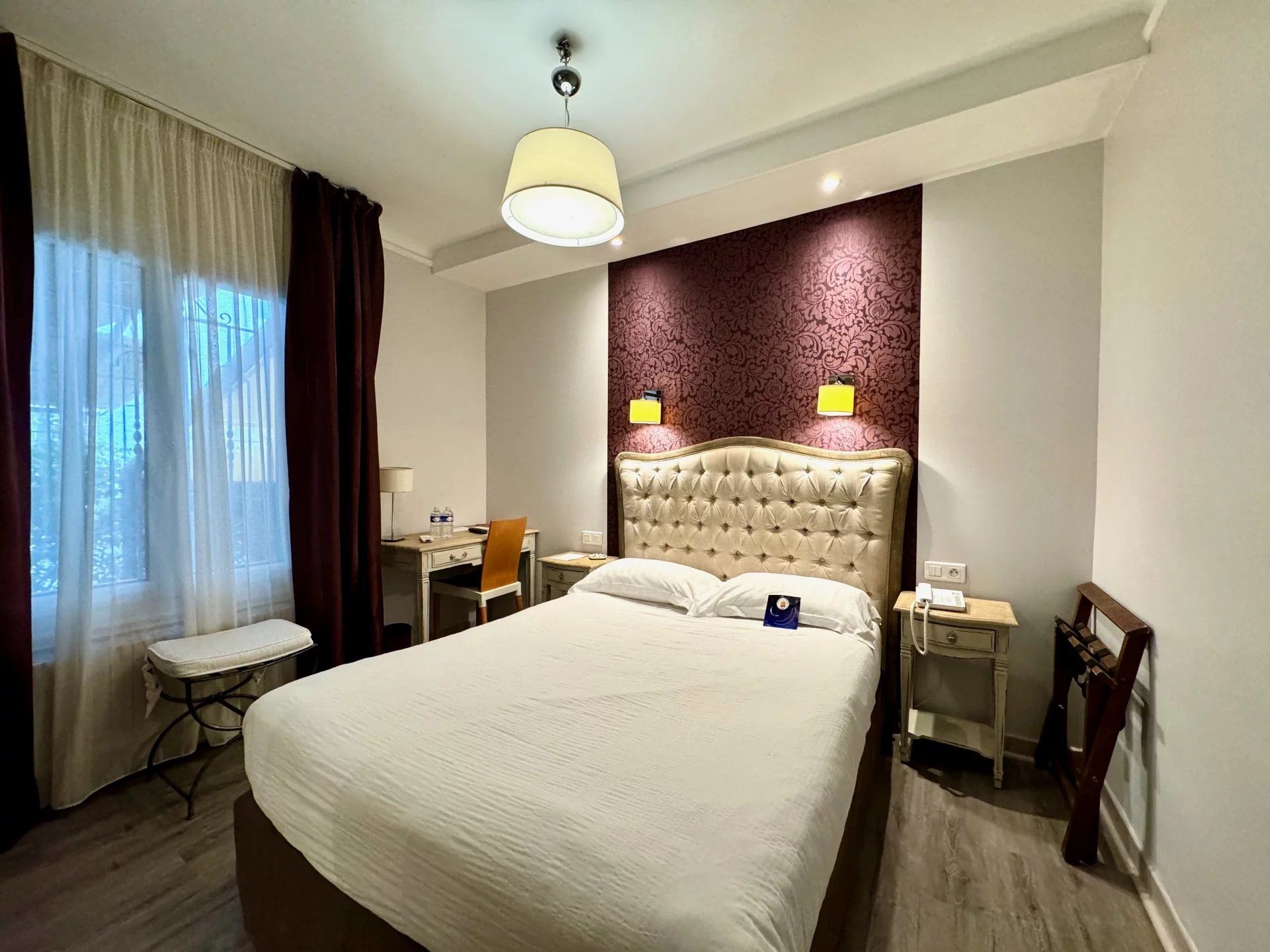 local comercial en venta en ARLES (13200)