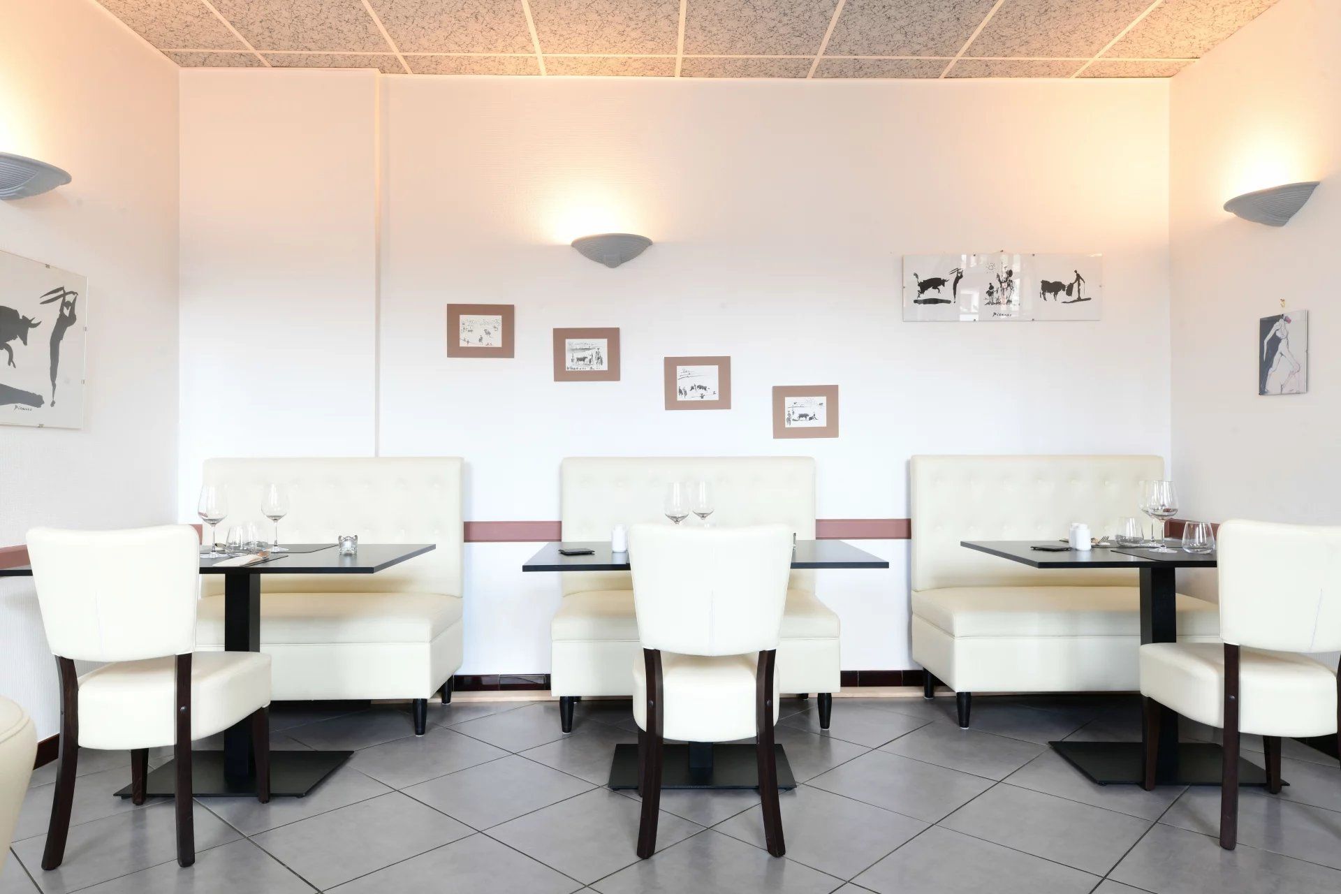 commercial local for sale on ESTANG (32240)