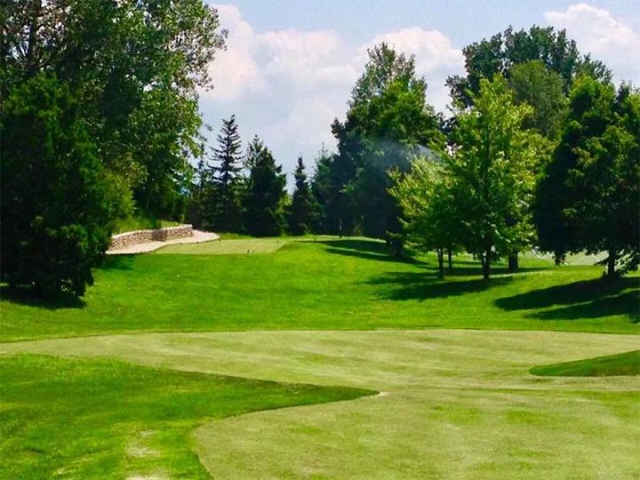 Sports Complex & 9-Hole Golf Course in Lombardy