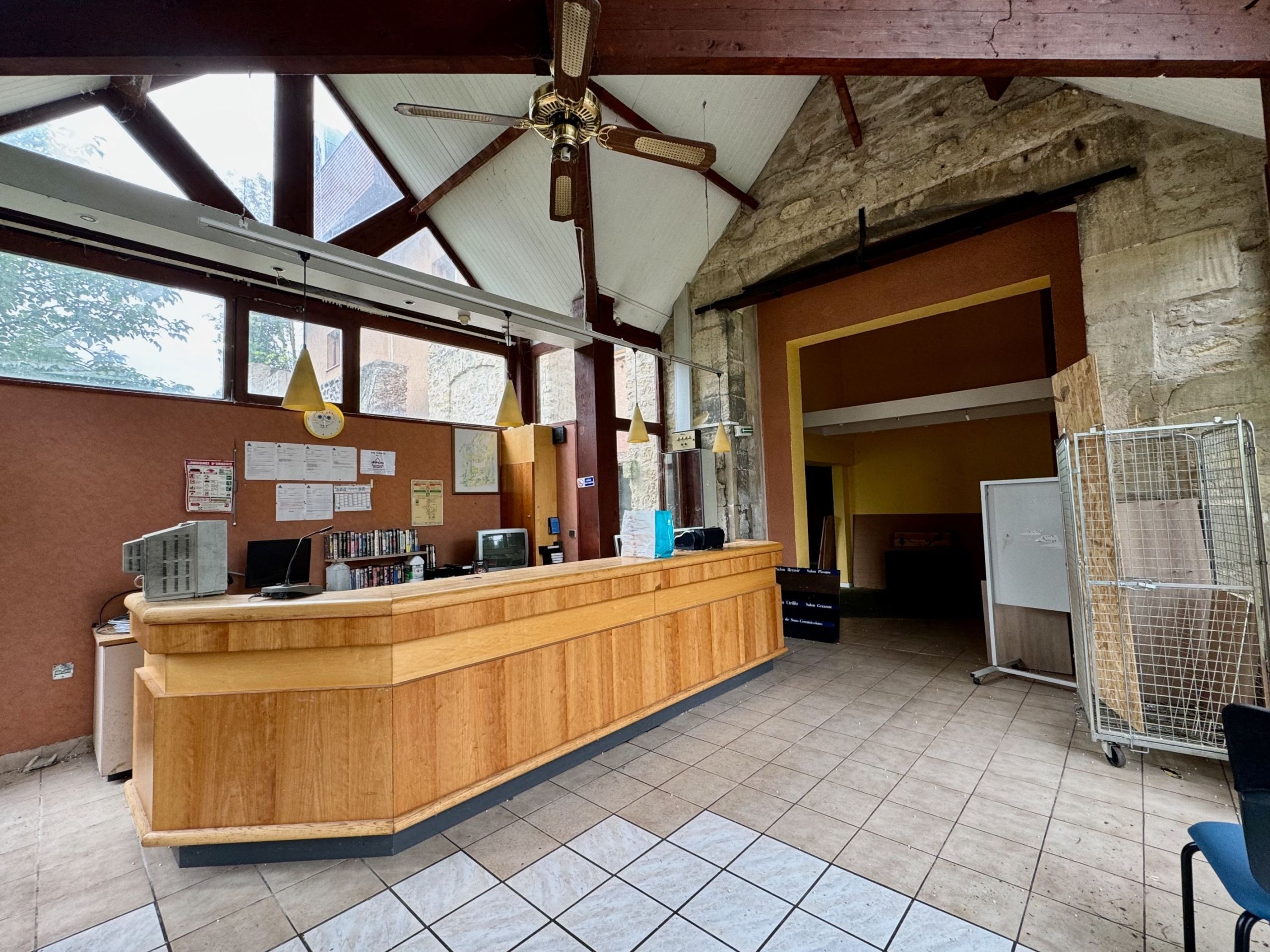 commerce en vente sur MEULAN EN YVELINES (78250)