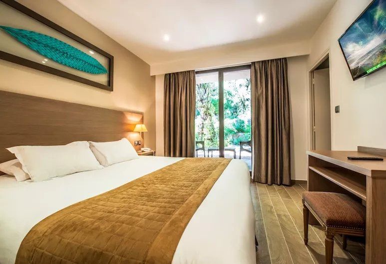 commerce 45 Pièces en vente sur PORTO VECCHIO (20137)