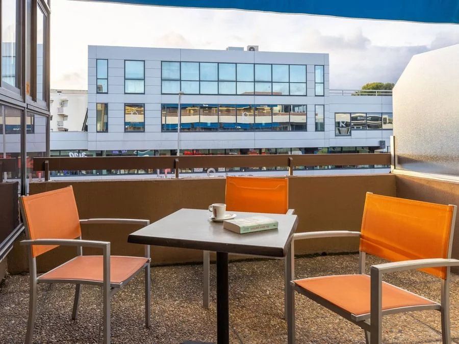 commerce en vente sur ST LAURENT DU VAR (06700)
