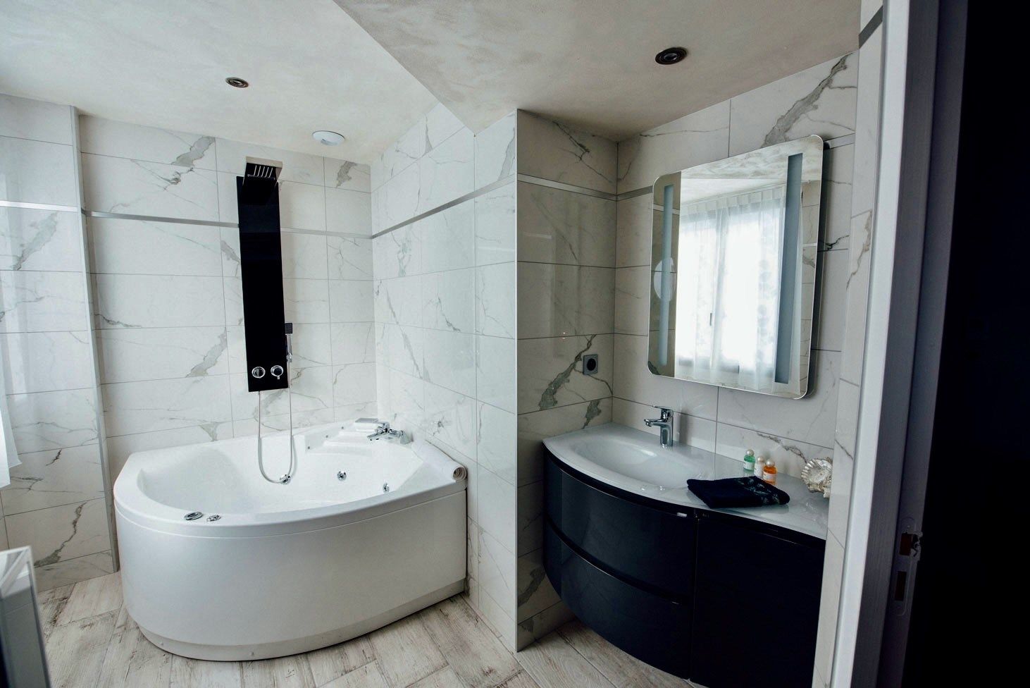 commerce en vente sur LA BAULE ESCOUBLAC (44500)